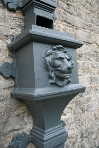 Cast Iron Rainwater Heads and Cast iron Leader Heads