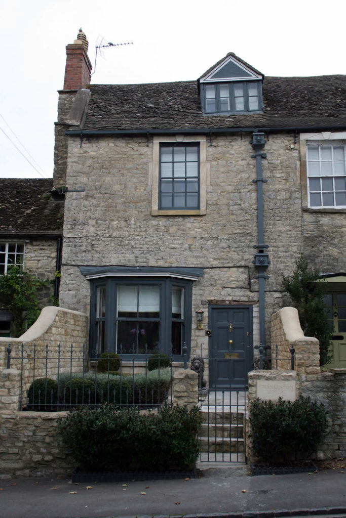 Conservation Property with Cast Iron Guttering