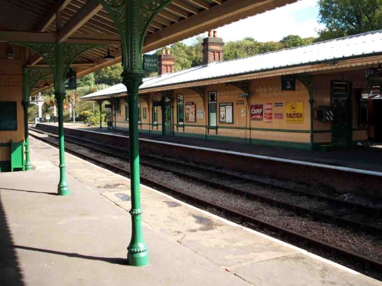 Horsted Keynes Station_Bluebell Railway_Cast Iron Columns