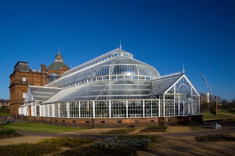 The People's Palace greenhouse on glasgow Green_Cast Iron_Scotland