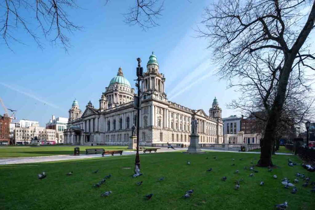 Belfast-City-Hall_architectural-conservation_Northern-Ireland