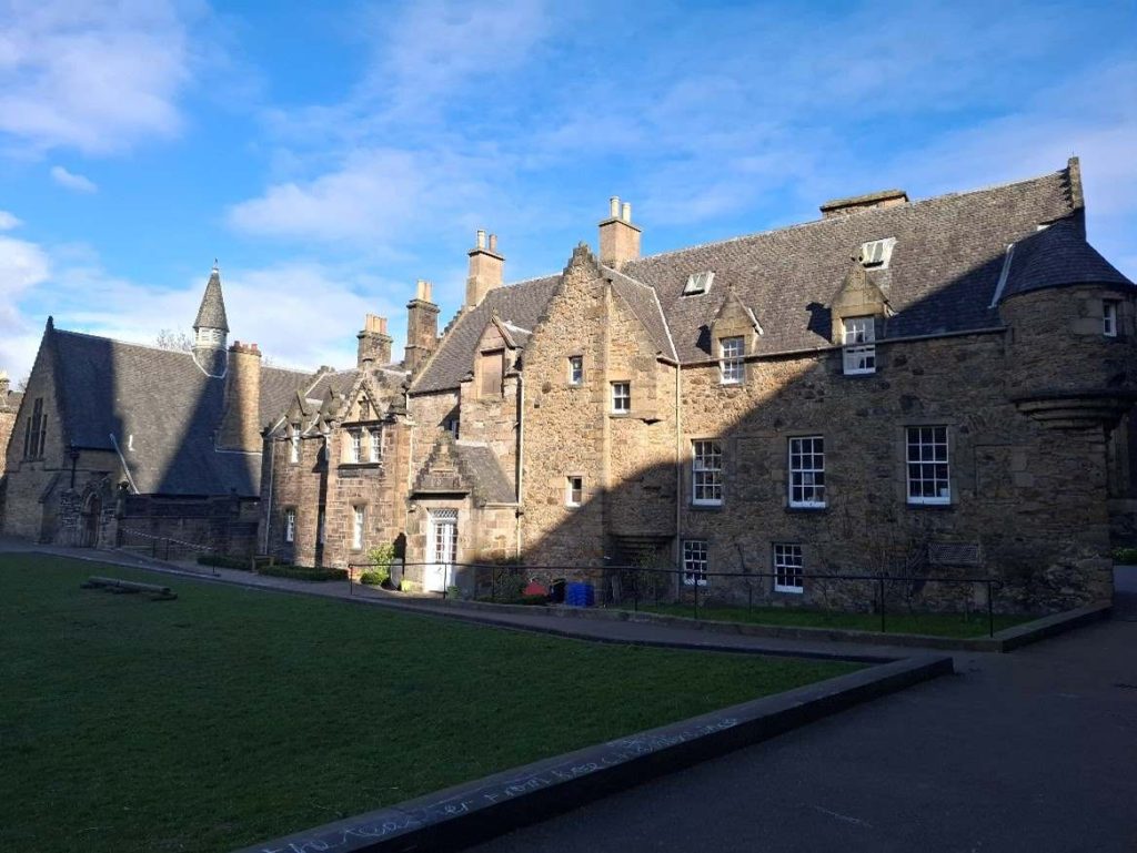 Scotland_Edinburgh_St-Marys-Cathedral_Building-Conservation_Outbuildings