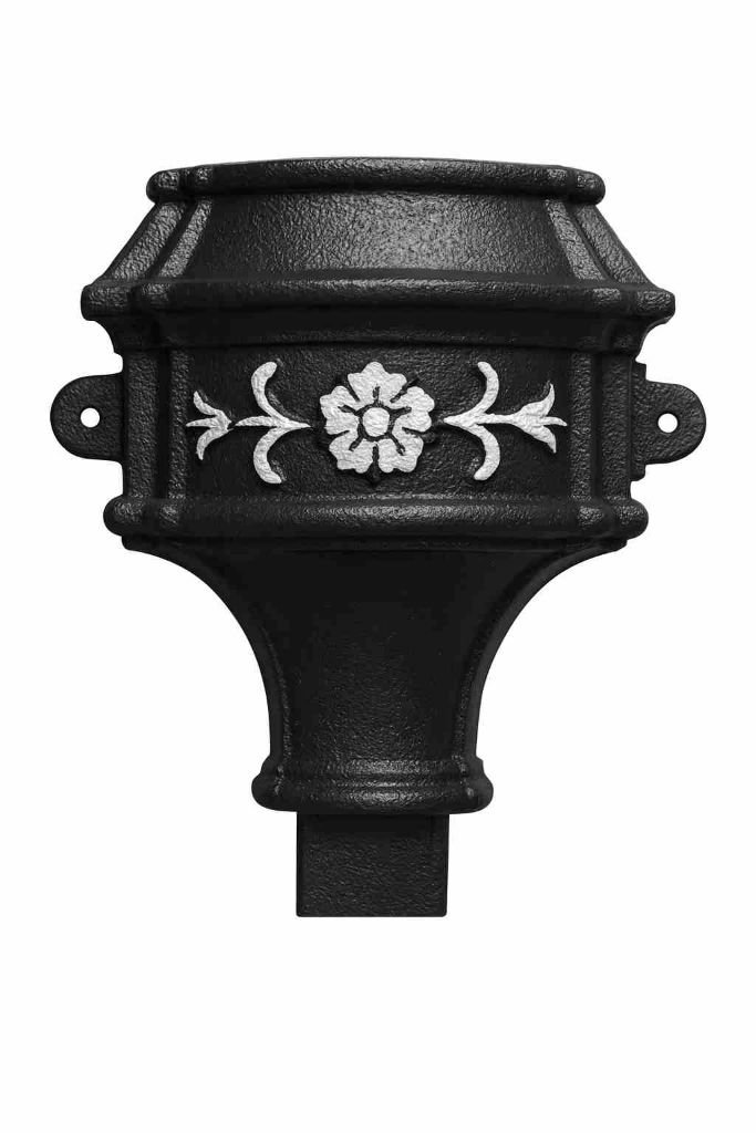 Selmerstone cast iron hopper head, No.91, cast rose motif