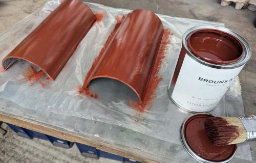 Historic-paint-finishes-for-cast-iron-gutter-and-pipes_linseed-oil-paints