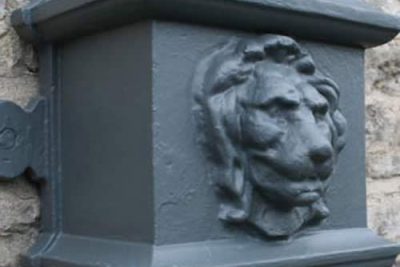 Cast Iron Lions Head Rainwater Hopper